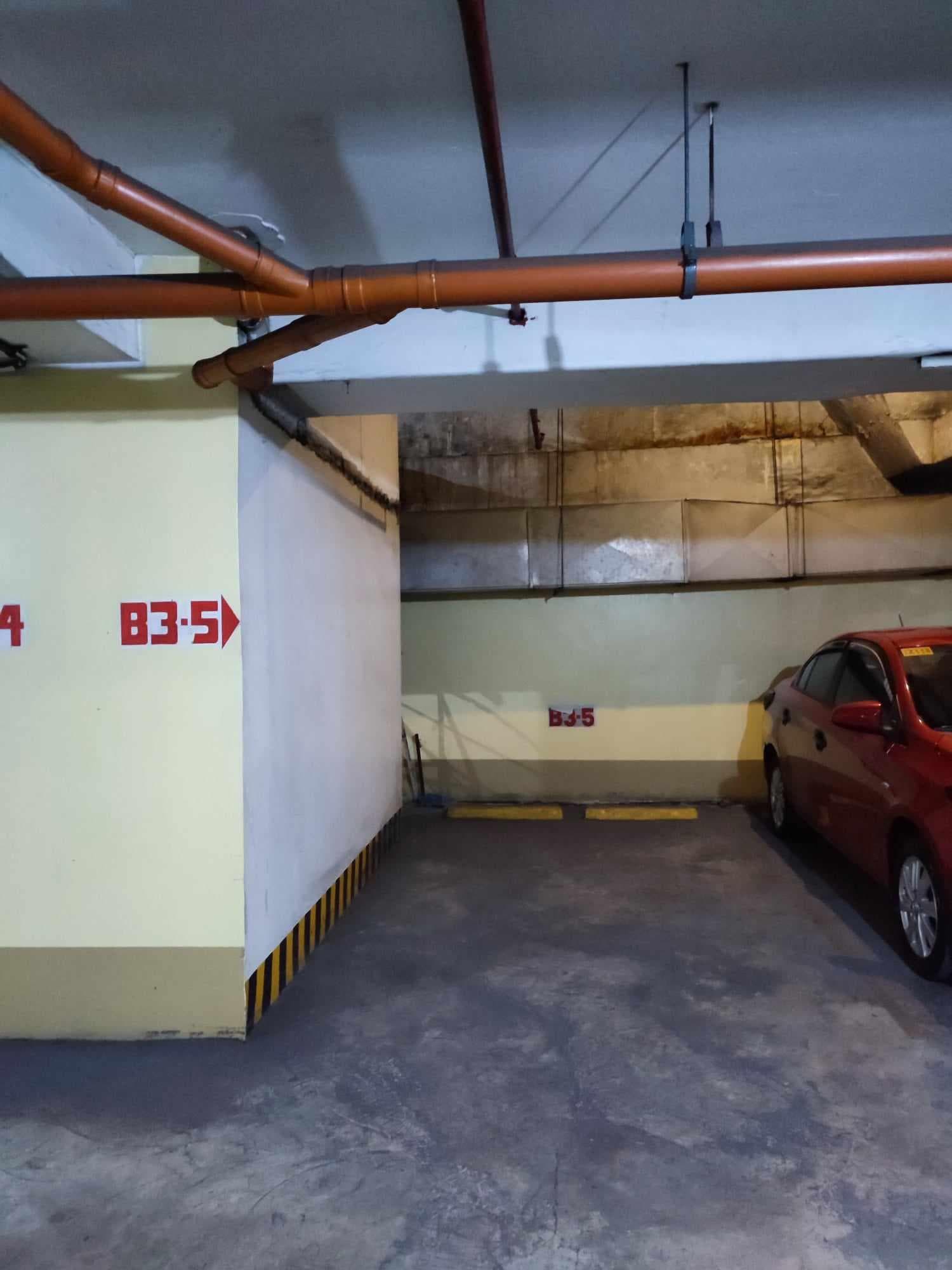Condominium-Parking Slot