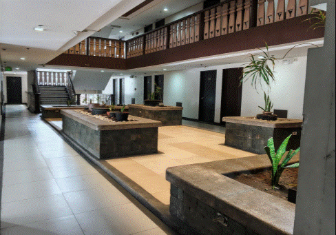 Unit 507, 5Th Floor, W/ Balcony And Drying Cage. No. 507 Roof Deck, Zurich Building At The Pine Crest, Aurora Boulevard Corner Balete Drive, Barangay Kaunlaran, Quezon City, Metropolitan Manila — photo 2