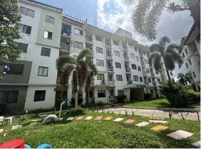 Las Sargas Building in Laguna